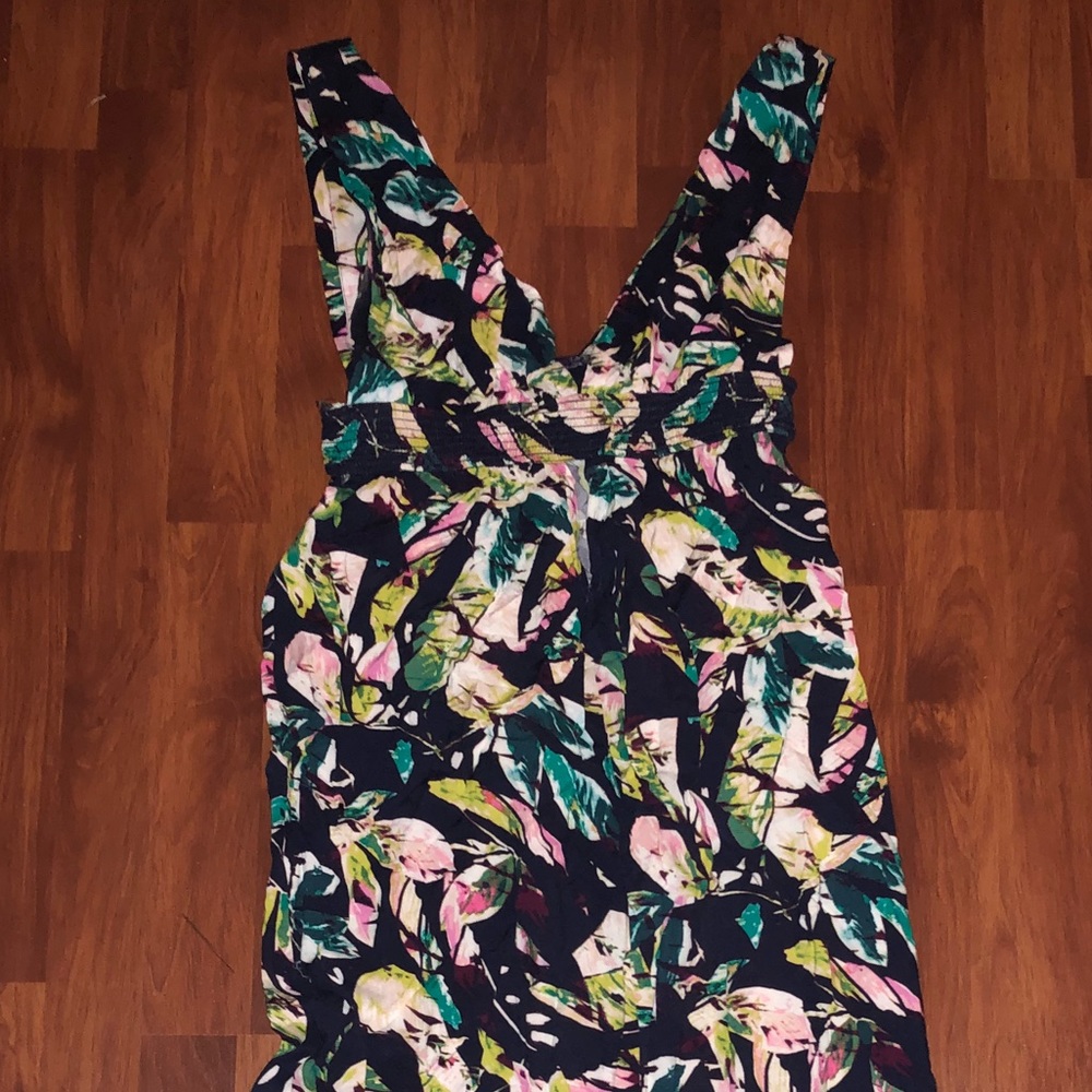 Navy print maxi dress with cut out.